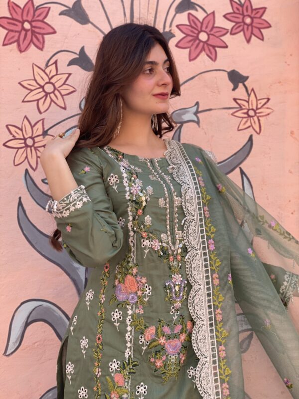 Emerald Elegance 3-PC